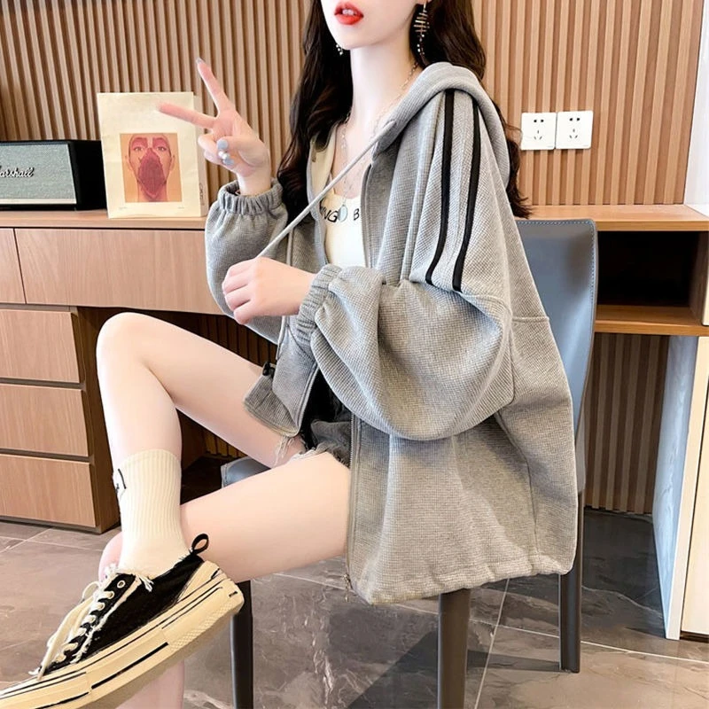 Color Contrast with Zipper Wom – Winter Clothing Essentials For Women recenzja i cena